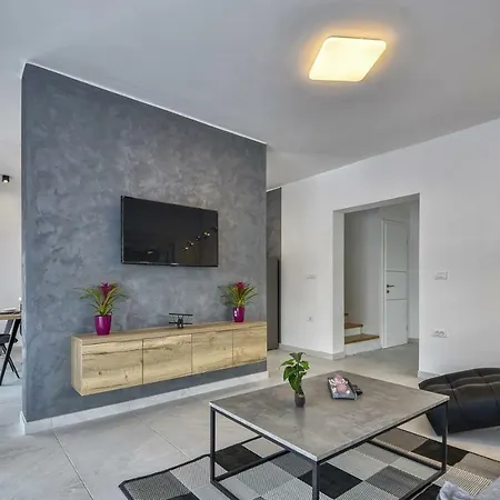 Lounge Modern House With Private Pool **** Villa *