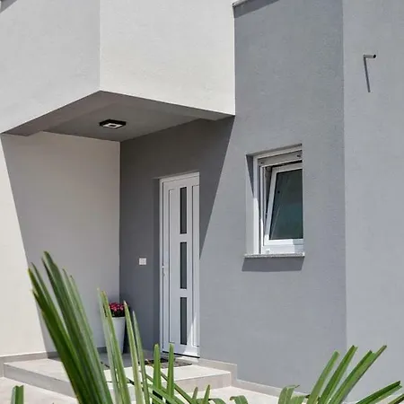 Lounge Modern House With Private Pool **** Villa *