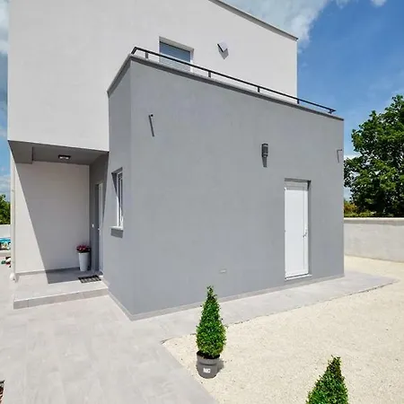 Villa Lounge Modern House With Private Pool **** Kavran