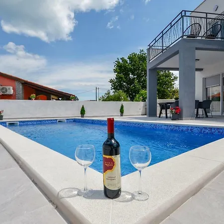 Lounge Modern House With Private Pool **** Villa Kavran