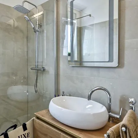 Lounge Modern House With Private Pool **** Kavran